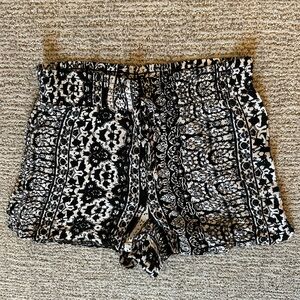 Patterned Women’s Shorts